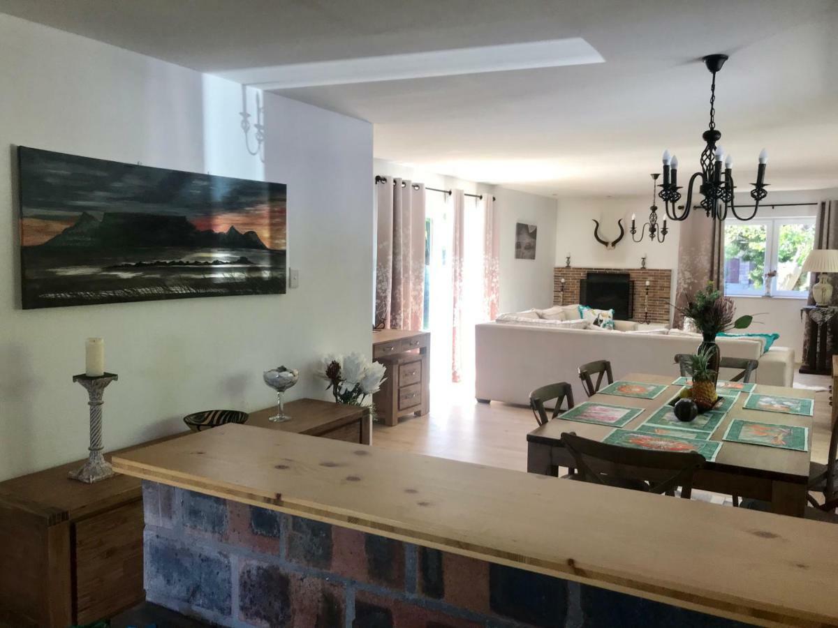 African Holiday Home In Table View 开普敦 外观 照片